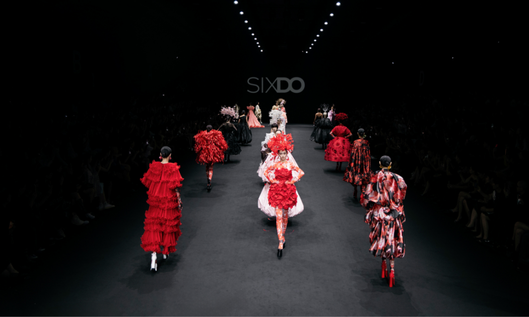 Thương hiệu Sixdo trình diễn tại Tuần lễ thời trang Thượng Hải 2024.