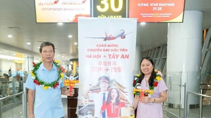 One more air route linking Vietnam and China inaugurated