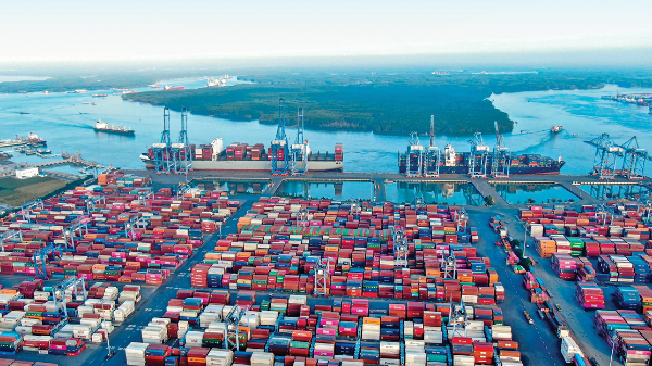 Vượt thách thức để giữ đà tăng trưởng xuất khẩu