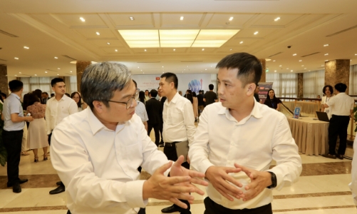 Cần bộ máy thực thi 