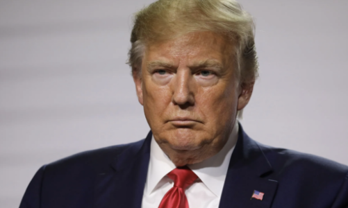Tổng thống Trump áp thuế quan 50% lên kim loại đồng, cảnh báo mức 200% đối với dược phẩm