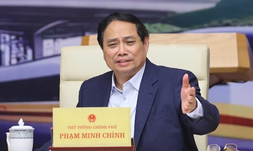 Thủ tướng yêu cầu đồng loạt triển khai giải phóng mặt bằng 2 dự án đường sắt vào dịp 19/8/2025