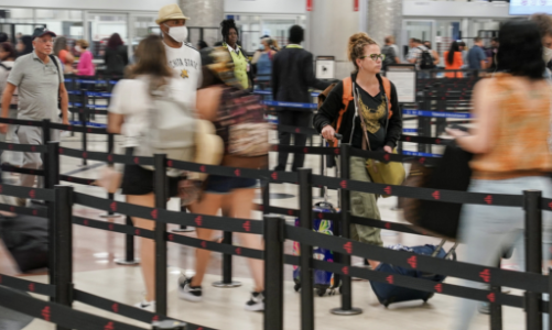 15 sân bay đông đúc nhất thế giới