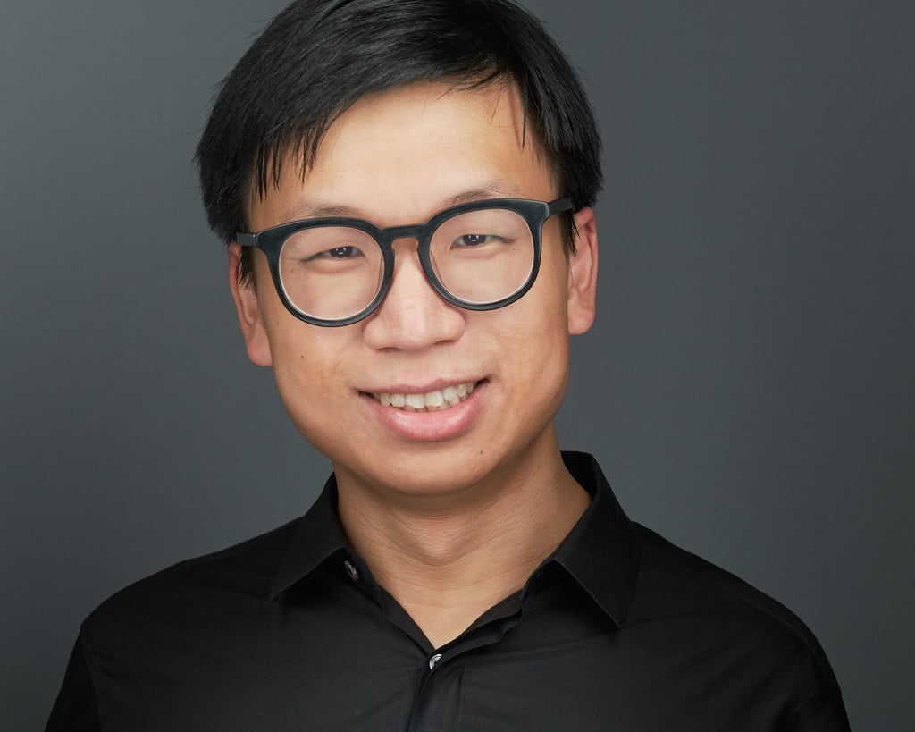 Jun-Yan Zhu, trợ lý giáo sư tại trường khoa học máy tính của Đại học Carnegie Mellon, là một trong những chuyên gia trí tuệ nhân tạo hàng đầu thế giới.