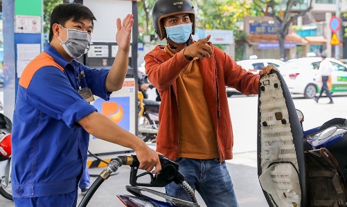 Giá xăng dầu tăng trở lại