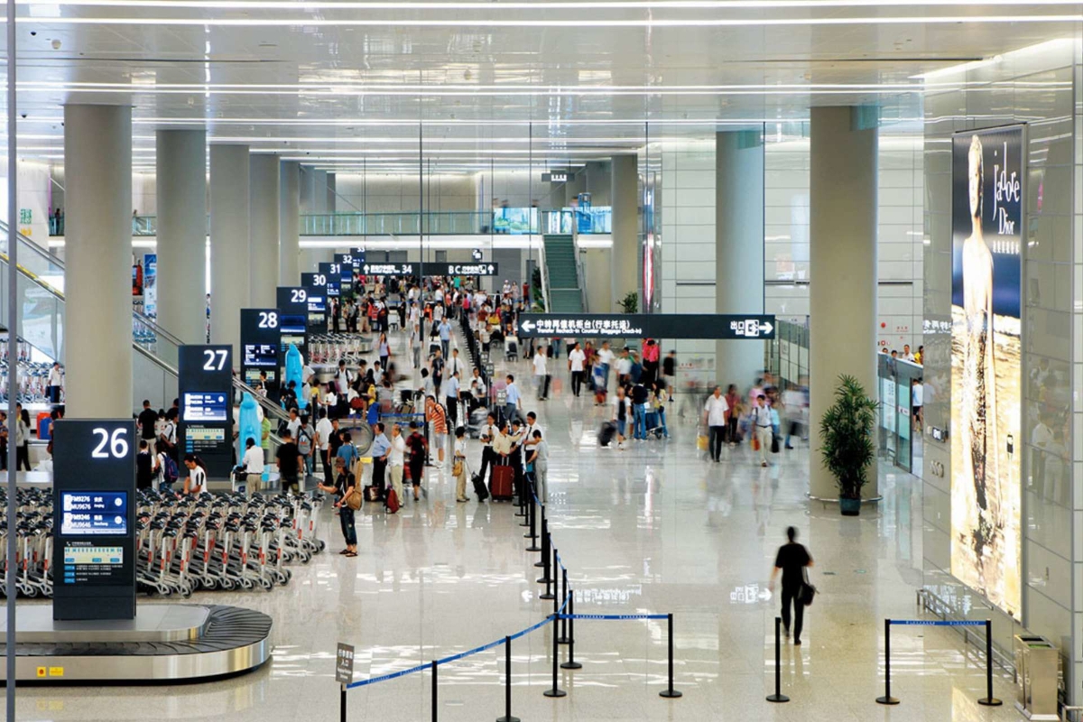 S&acirc;n bay quốc tế Phố Đ&ocirc;ng.