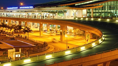 Vietnam to study feasibility of solar power at airports nationwide