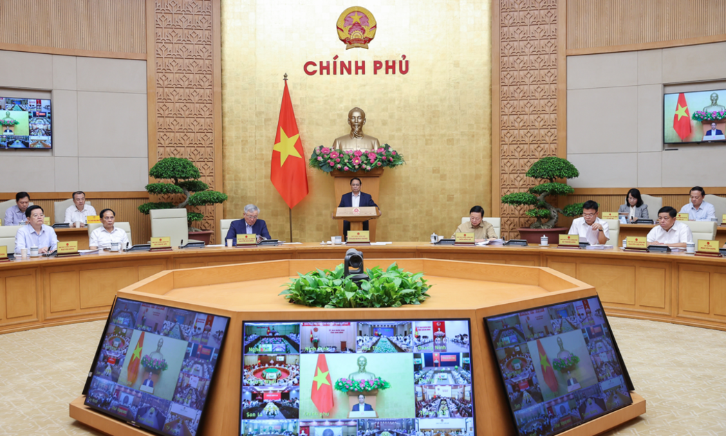 Thủ tướng chủ trì Hội nghị trực tuyến Chính phủ với 34 tỉnh thành và hơn 3.300 xã, phường, đặc khu - Ảnh: VGP