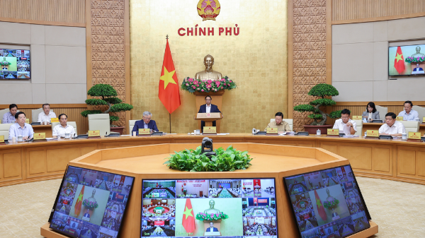 Nỗ lực cao nhất, phấn đấu hoàn thành thắng lợi các chỉ tiêu phát triển kinh tế xã hội năm 2025