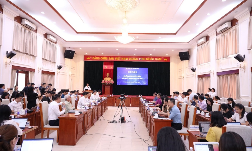 Quang cảnh hội nghị.