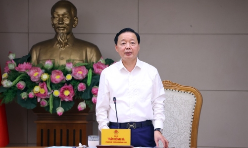 Hoàn thiện kế hoạch hành động tổng thể cho sự phát triển chiến lược của ngành đường sắt Việt Nam