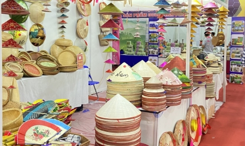 Xuất khẩu sang Hoa Kỳ sẽ khó khăn hơn, doanh nghiệp Việt Nam cần tập trung vào thị trường ngách