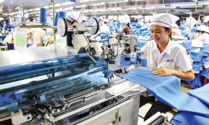 Khuyến nghị điều chỉnh lương tối thiểu vùng với mức tăng trung bình 7,2%