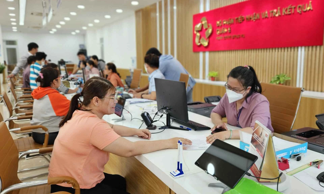 Còn nhiều vướng mắc trong làm thủ tục hành chính trực tuyến - Ảnh: Minh hoạ.