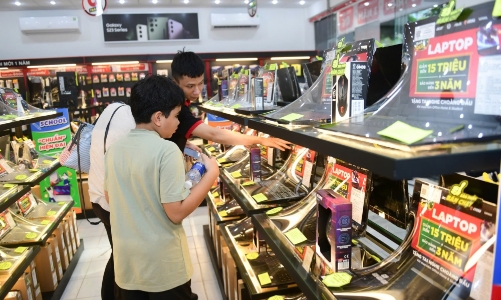 Mùa tựu trường an tâm tài chính cùng Home Credit 