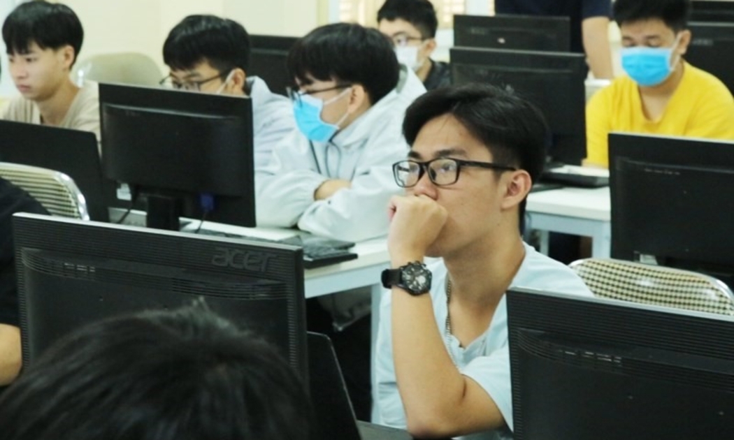 Ưu đãi cho học viên các ngành khoa học và công nghệ.
