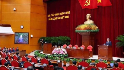 The 13th Party Central Committee's 12th plenum concluded