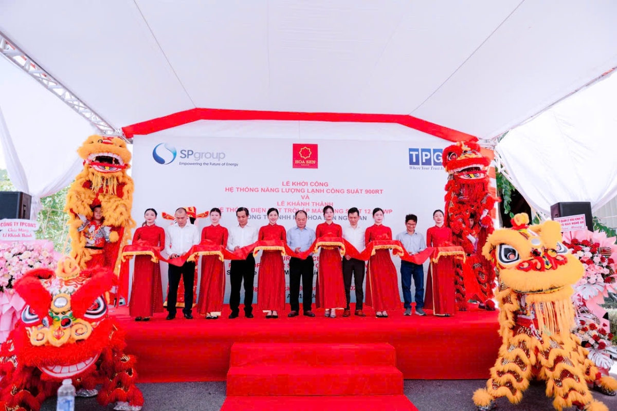 SP Group vừa ký kết hợp tác với Tập đoàn Hoa Sen triển khai dịch vụ làm mát công nghiệp theo mô hình "Cooling-as-a-Service" đầu tiên tại Việt Nam.