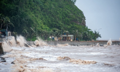 Bão số 3 suy yếu, mưa lớn khiến hơn 100 nghìn ha lúa bị ngập úng