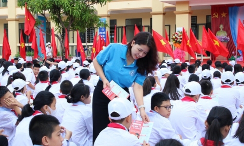Học sinh, sinh viên được hỗ trợ 50% mức đóng bảo hiểm y tế 