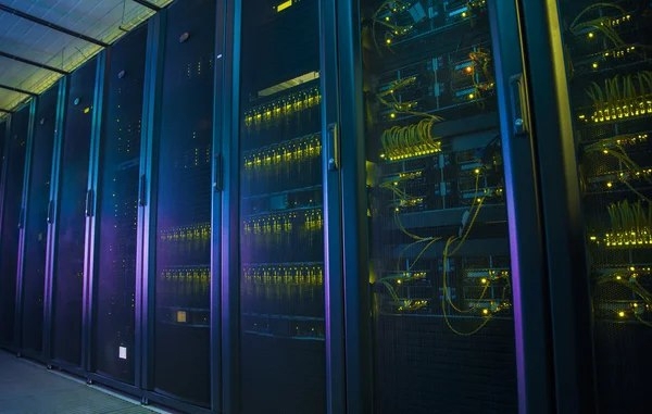 Đầu tư c&ocirc;ng nghệ cao: Bước đi chiến lược trong h&agrave;nh tr&igrave;nh số h&oacute;a quốc gia