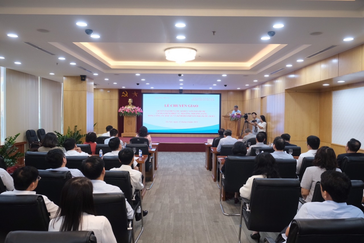 Quang cảnh buổi lễ.