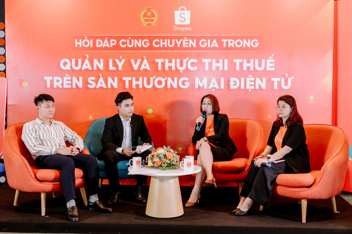 Ng&agrave;y 23/7/2025, Shopee tổ chức hội thảo &ldquo;Hỏi đ&aacute;p c&ugrave;ng chuy&ecirc;n gia trong quản l&yacute; v&agrave; thực thi thuế tr&ecirc;n s&agrave;n thương mại điện tử&rdquo;, kết nối h&agrave;ng ng&agrave;n người b&aacute;n với s&agrave;n v&agrave; cơ quan thuế.