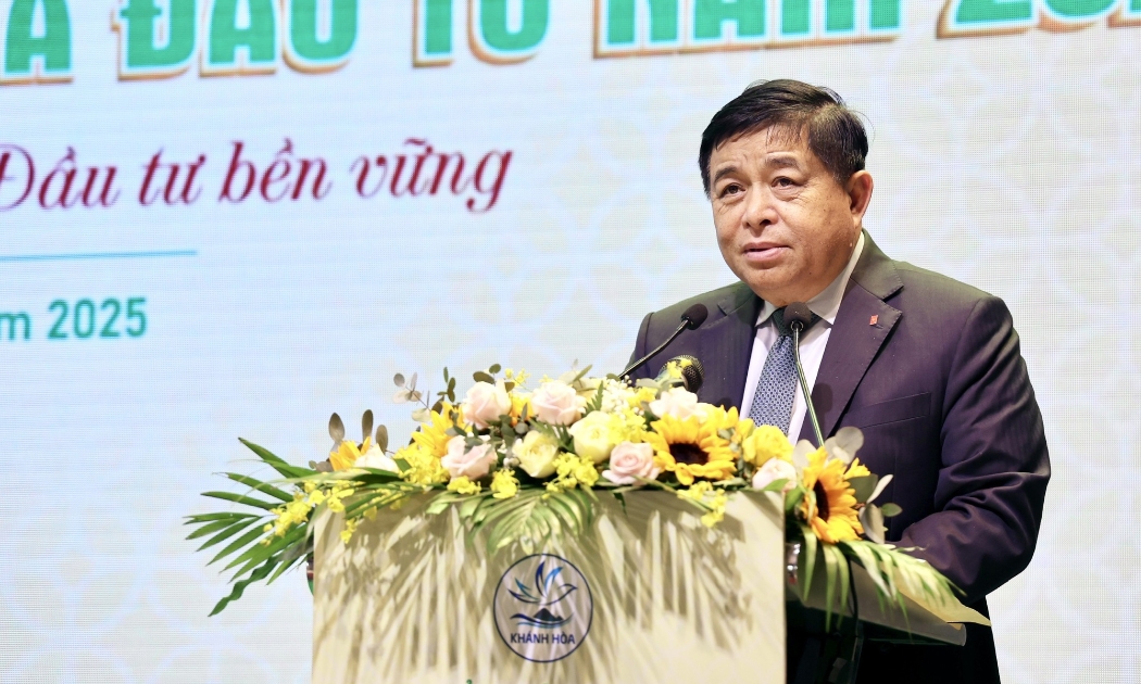 Phó Thủ tướng Chính phủ Nguyễn Chí Dũng đã tham dự Hội nghị Gặp mặt doanh nghiệp, nhà đầu tư năm 2025 với chủ đề “Khánh Hòa – Hội tụ giá trị, đầu tư bền vững