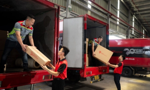 247Express ra mắt bộ nhận diện rực rỡ, đậm tinh thần “chiến binh giao vận” nhân kỷ niệm 20 năm thành lập