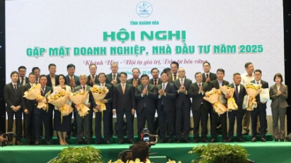 Khanh Hoa province 's 2025 Investor Meeting yelds massive financial commitments