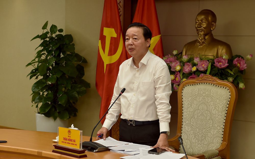 Phó Thủ tướng Trần Hồng Hà: "Tuyệt đối không buông lỏng quản lý hay để xảy ra tình trạng lợi dụng cơ chế đặc thù để trục lợi". Ảnh: VPG.