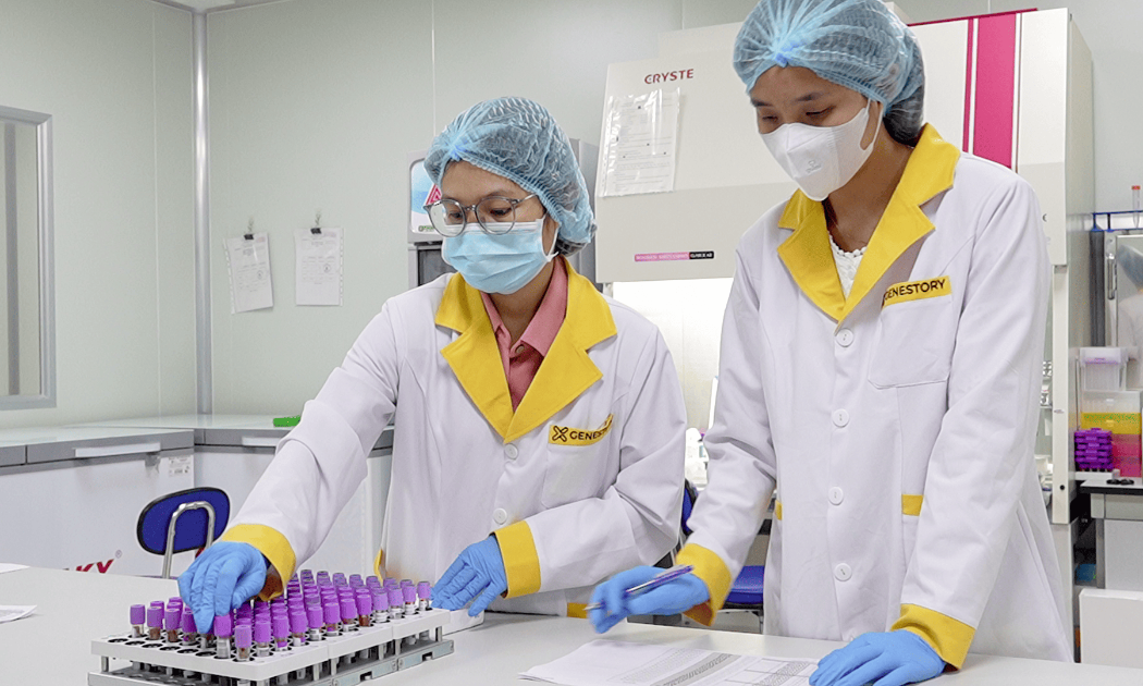 GeneStory đảm nhiệm toàn bộ quy trình thu nhận, giải mã, phân tích và đối sánh ADN.