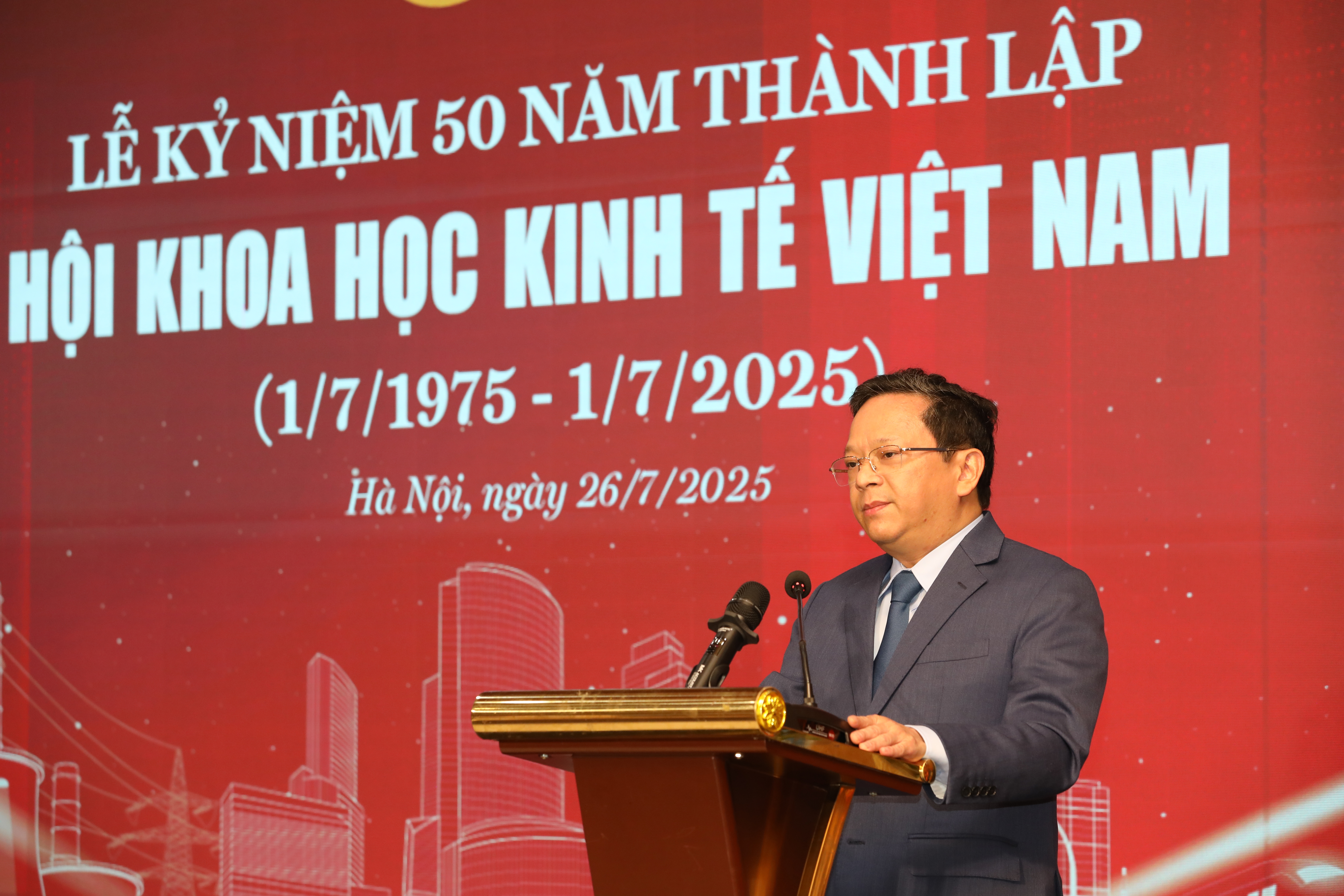 TS. Nguyễn Đức Hiển, Phó Trưởng Ban Chính sách, Chiến lược Trung ương