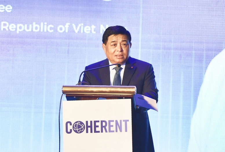 Phó Thủ tướng Nguyễn Chí Dũng tại ễ khánh thành Nhà máy Coherent tại Khu Công nghiệp Nhơn Trạch - Ảnh: VGP. 