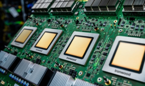 Big Tech và startup đang chạy đua thiết kế loại chip mới giải quyết vấn đề ngốn năng lượng của AI