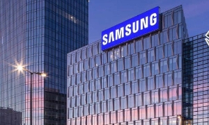 Samsung tăng tốc đua AI với hợp đồng cung cấp chip thế hệ mới cho Tesla.