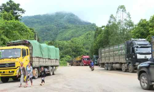 Gần 385 triệu USD kim ngạch thương mại biên giới Thanh Hóa – Hủa Phăn