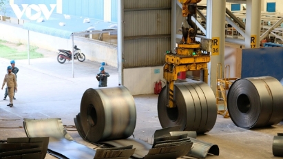 Quang Ngai approves $380 mln railway rail manufacturing project