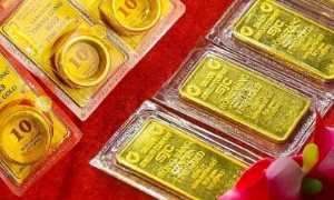 Giá vàng miếng SJC phân hoá, giá vàng nhẫn gần như bất động