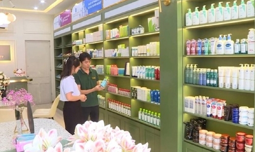 Quản lý mỹ phẩm cần chuyển sang hậu kiểm để nâng cao hiệu quả giám sát 