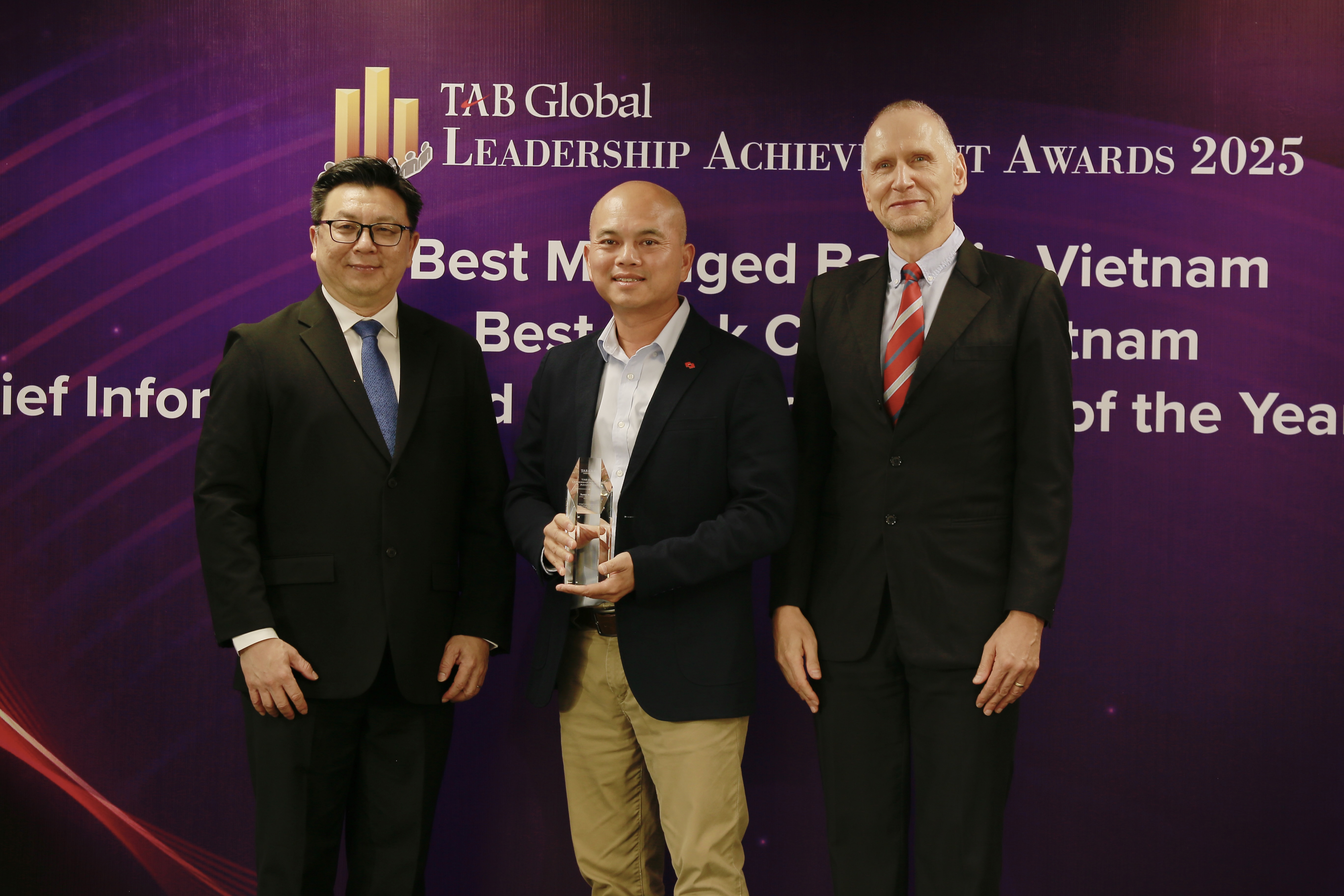 Techcombank&rsquo;s CIO, Mr. Nguyen Anh Tuan, honoured as Chief Information and Technology Officer of the Year in Asia Pacific by The Asian Banker.