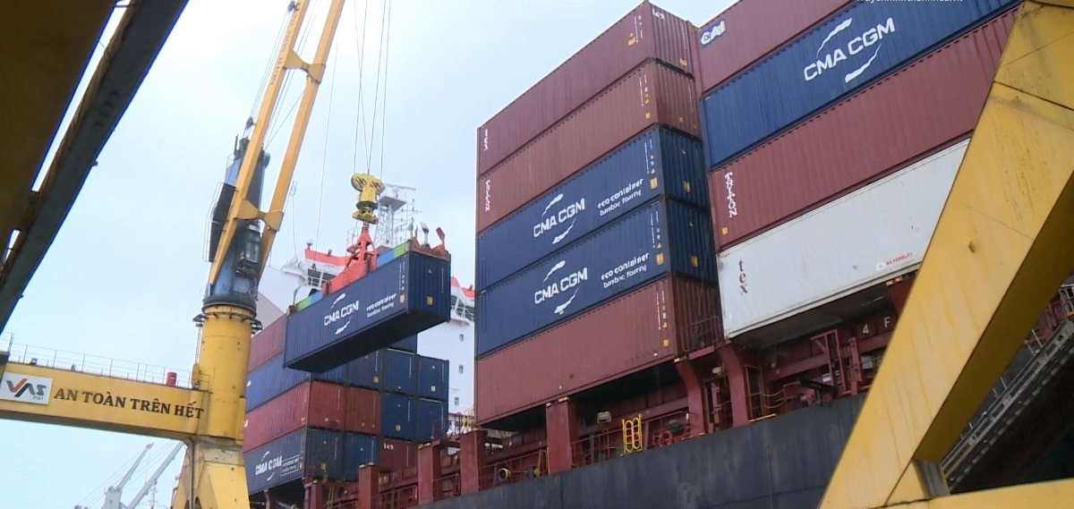 hàng hoá xuất khẩu tại Cảng Nghi Sơn, Thanh Hoá