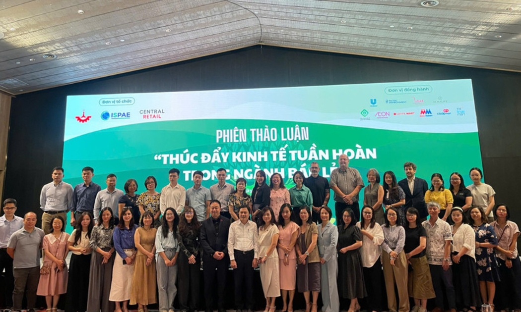 Phiên thảo luận “Thúc đẩy kinh tế tuần hoàn trong ngành bán lẻ