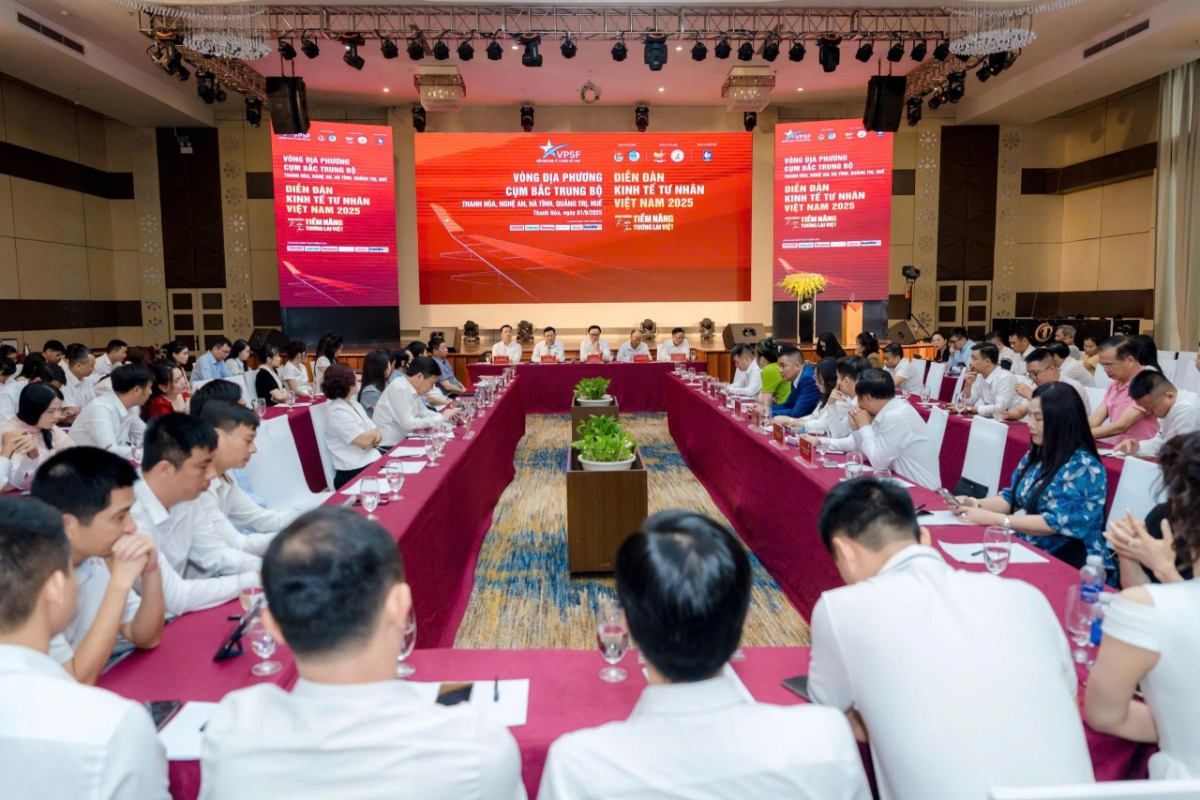 Toàn cảnh Diễn đàn VPSF 2025 tại Bắc Trung Bộ.