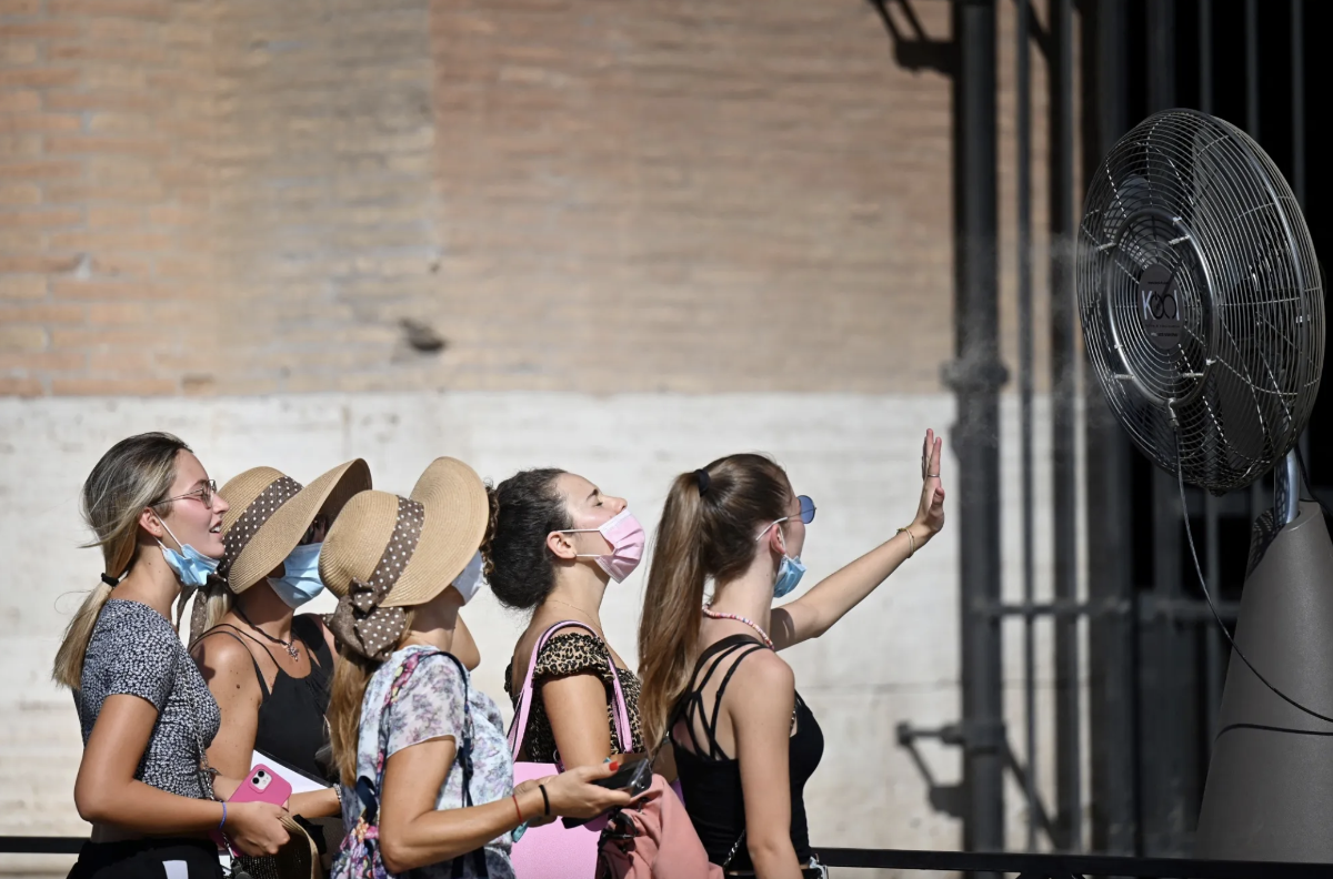 Châu Âu đang trải qua một mùa hè với thời tiết nắng nóng khắc nghiệt - Ảnh: Bloomberg.