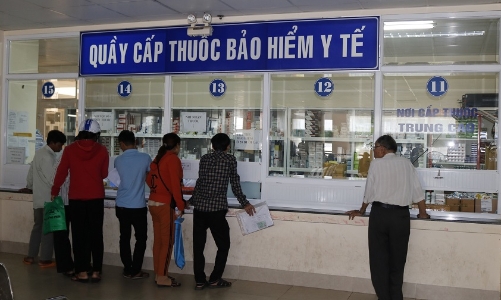 Tháo gỡ những vướng mắc trong việc thanh toán chi phí thuốc điều trị vượt hạng tại bệnh viện vệ tinh