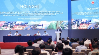 PM urges HCMC, Southeast region to spearhead new development phase