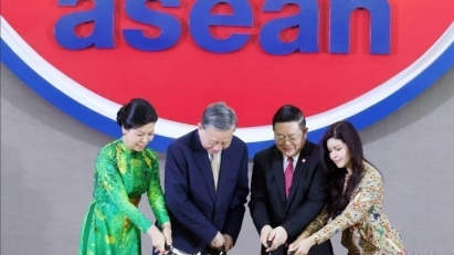 Vietnam’s 30 years in ASEAN: Growth & engagement
