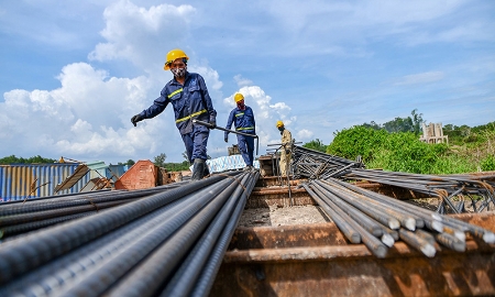30 bộ ngành và 11 địa phương giải ngân thấp hơn mức bình quân cả nước