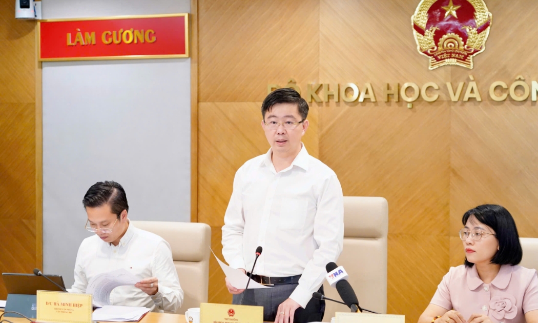 Thứ trưởng Bộ Khoa học và Công nghệ Bùi Hoàng Phương chủ trì Họp báo thường kỳ tháng 7 của Bộ Khoa học và Công nghệ.